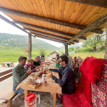 Camping Cajupi Гірокастра Екстер'єр фото